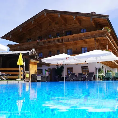 Szálloda Aschauer Hof Z'fritzn 3*