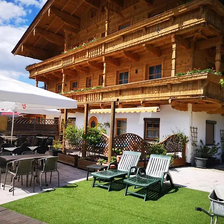 Aschauer Hof Z'fritzn Szálloda 3*